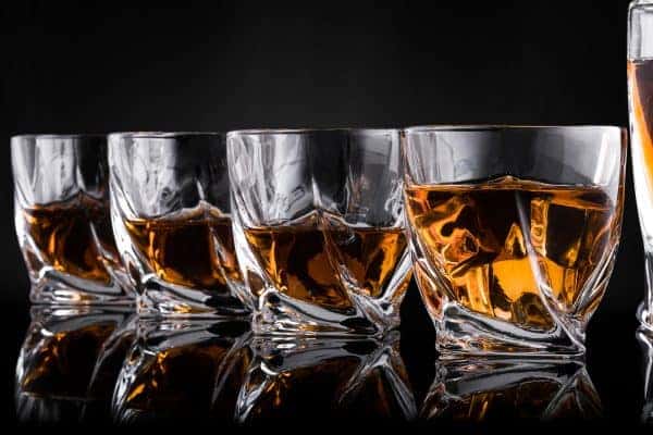 Whiskey glazen 4 op een rij